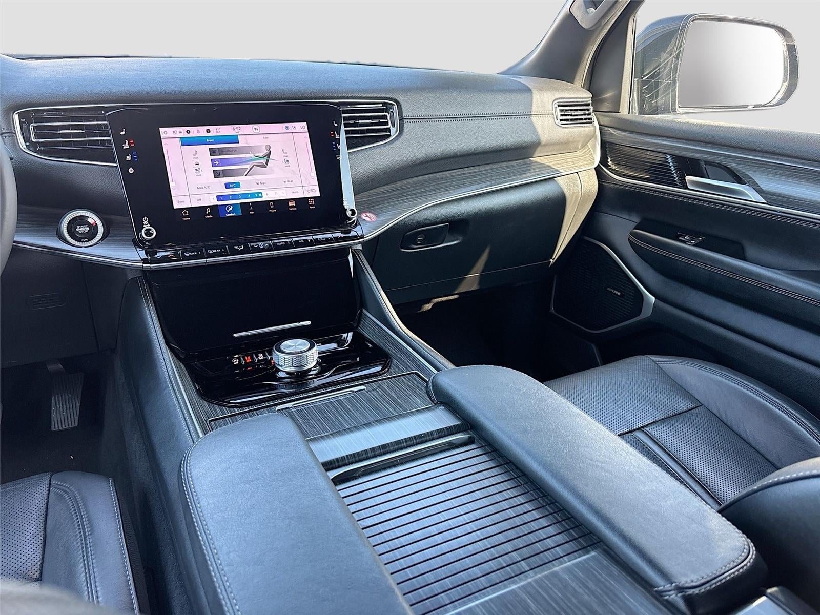 2024 Jeep Wagoneer L Series II
