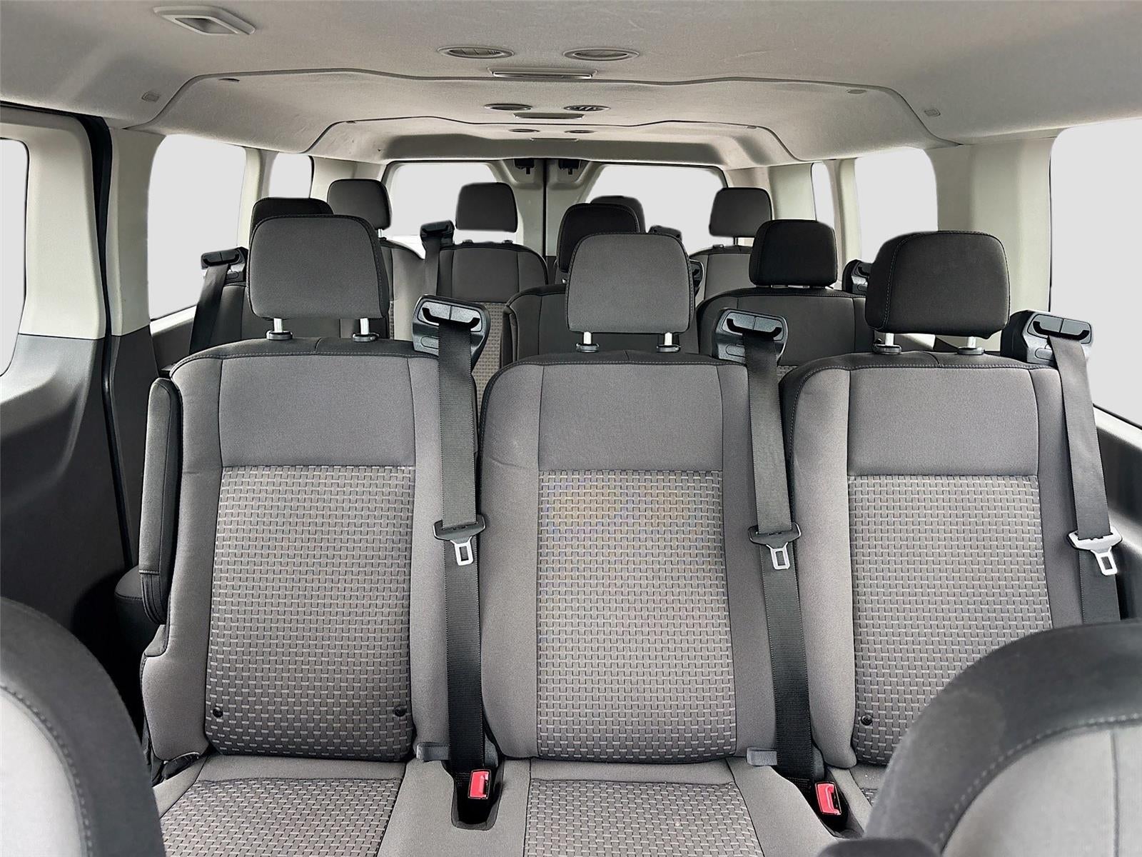 2024 Ford Transit Passenger Wagon XLT