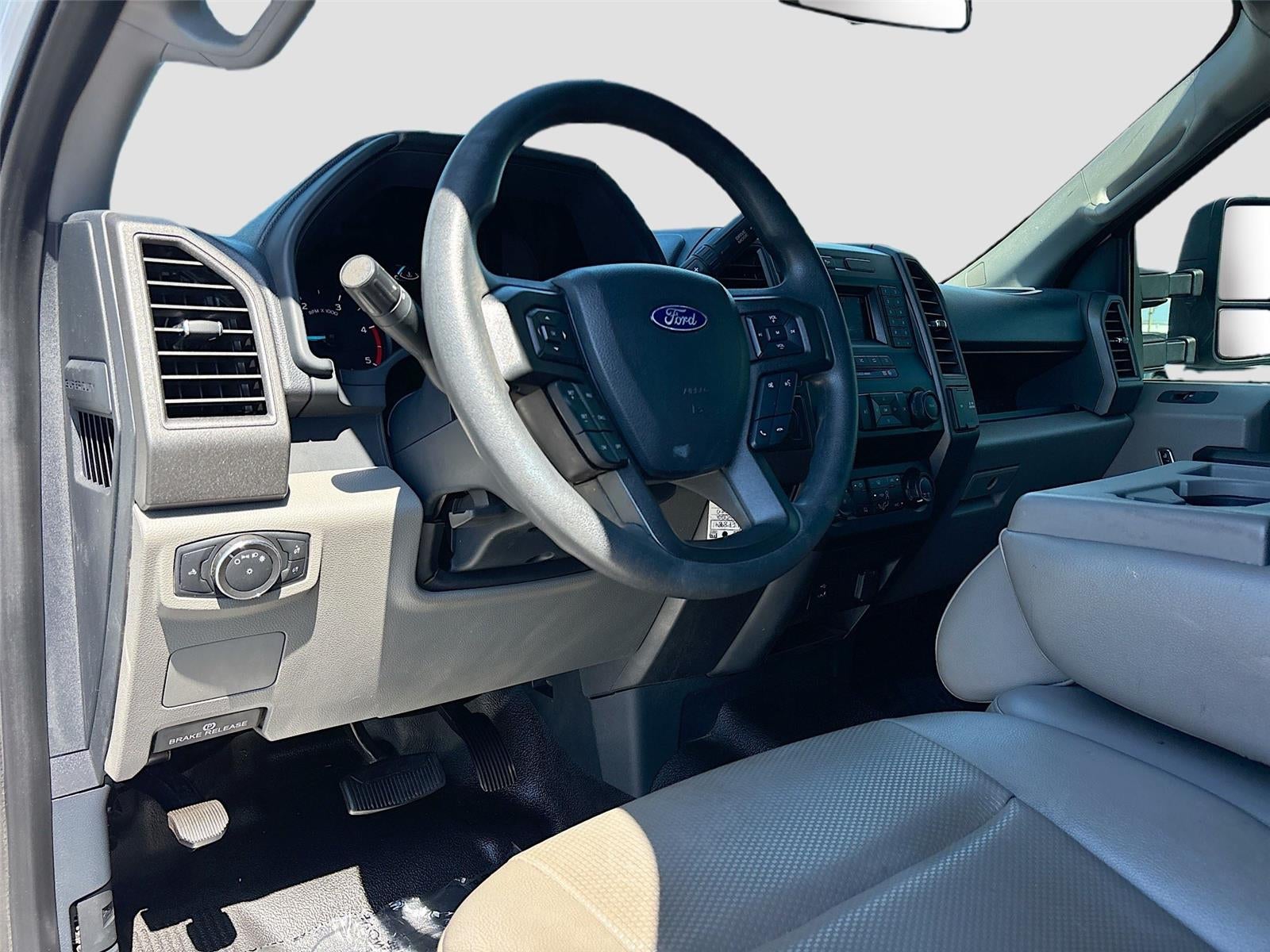 2022 Ford Super Duty F-250 SRW XL