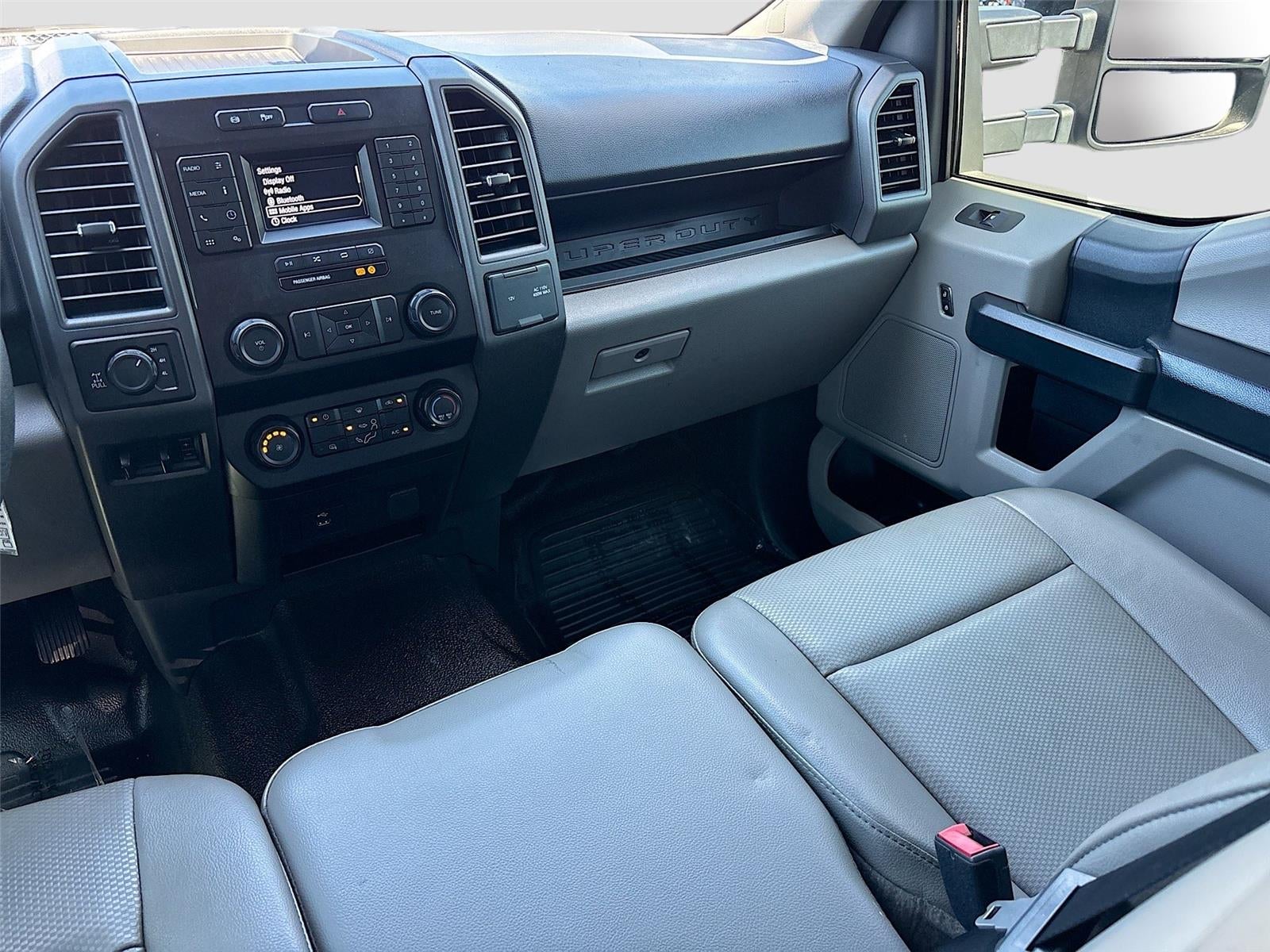 2022 Ford Super Duty F-250 SRW XL