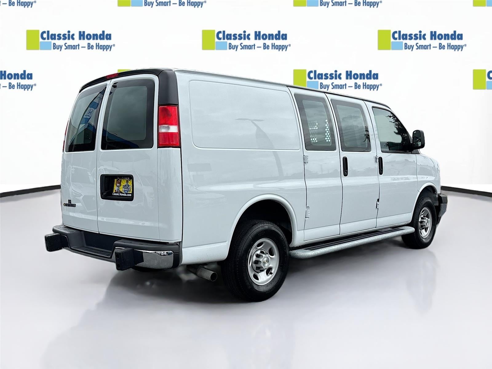 2024 Chevrolet Express Cargo Van RWD 2500 135"