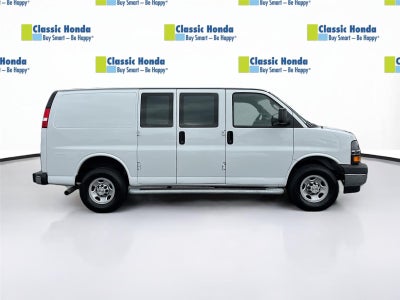 2024 Chevrolet Express Cargo Van RWD 2500 135"