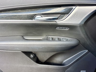 2021 Cadillac XT5 FWD Premium Luxury