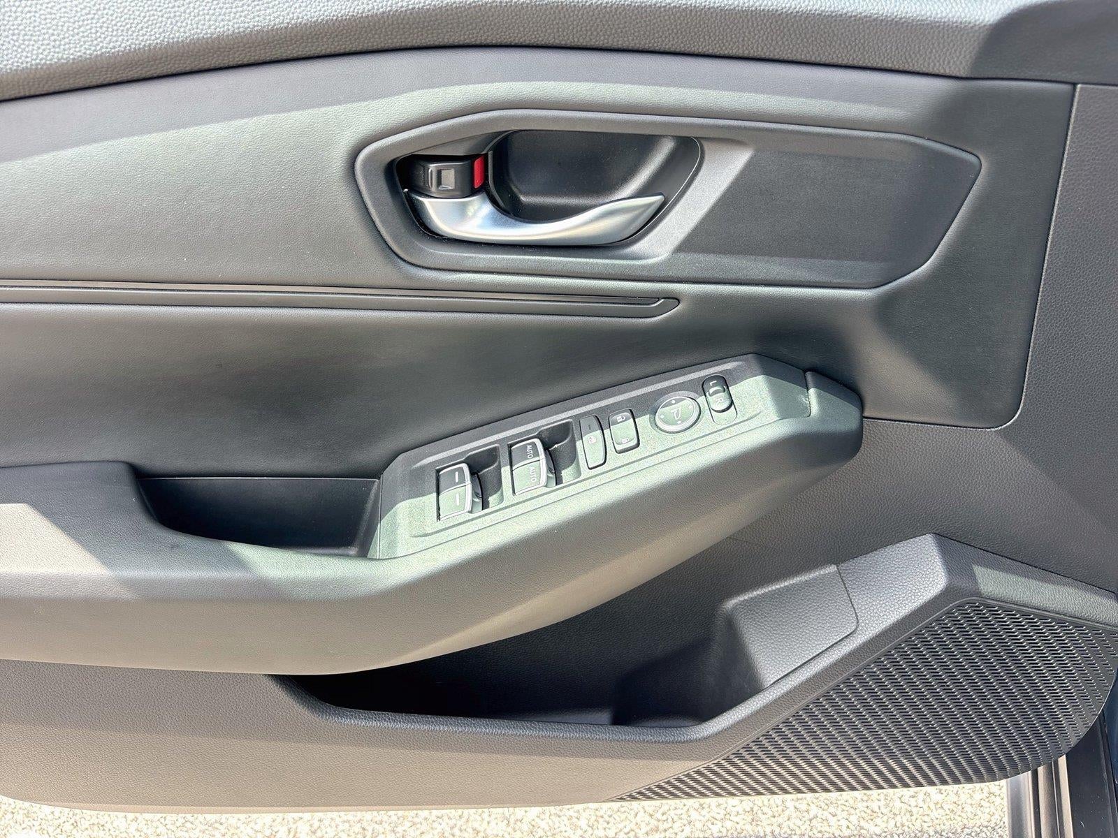 2023 Honda Accord Sedan EX