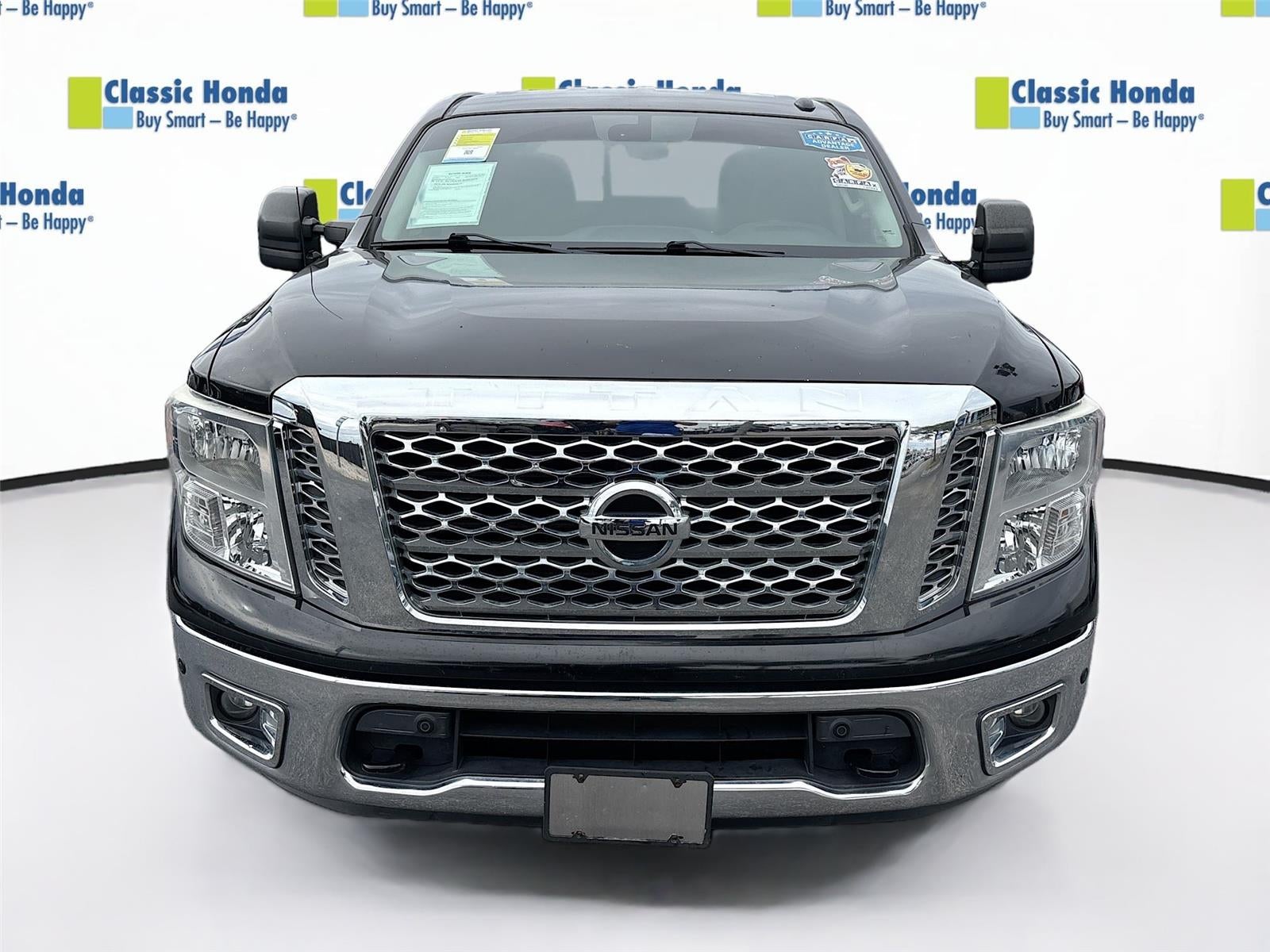 2017 Nissan Titan SV