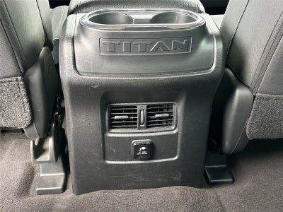 2017 Nissan Titan SV