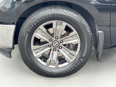 2017 Nissan Titan SV