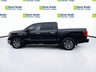 2017 Nissan Titan SV