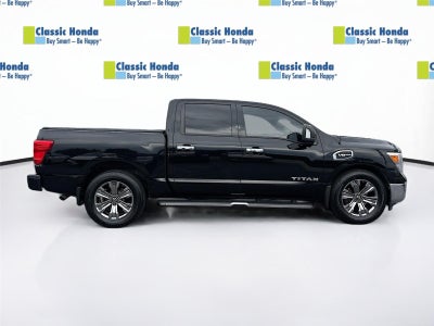 2017 Nissan Titan SV