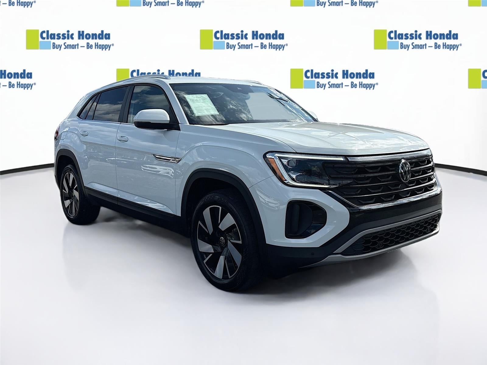 2025 Volkswagen Atlas Cross Sport 2.0T SE w/Technology