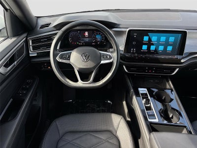 2025 Volkswagen Atlas Cross Sport 2.0T SE w/Technology