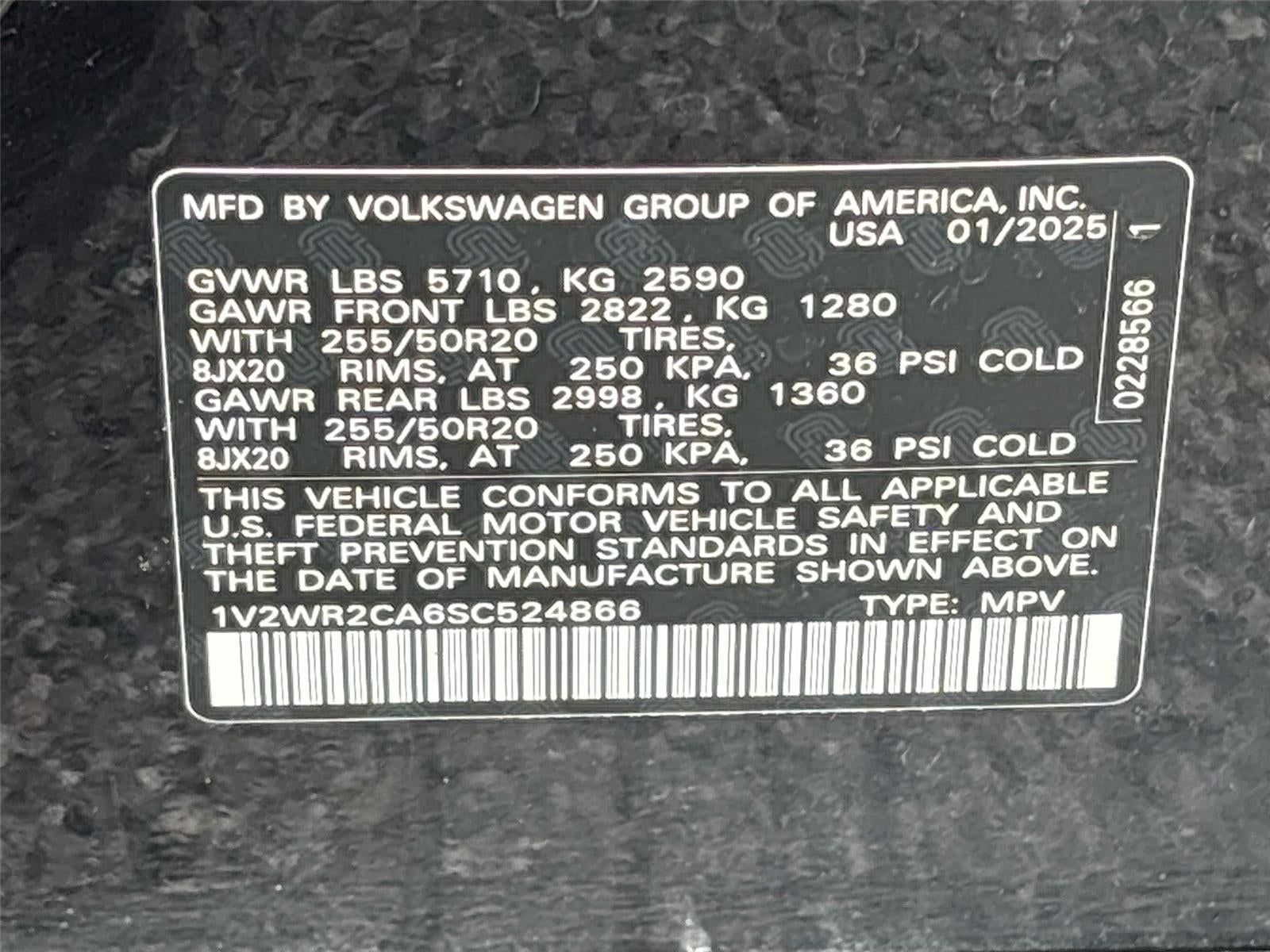 2025 Volkswagen Atlas 2.0T SE w/Technology