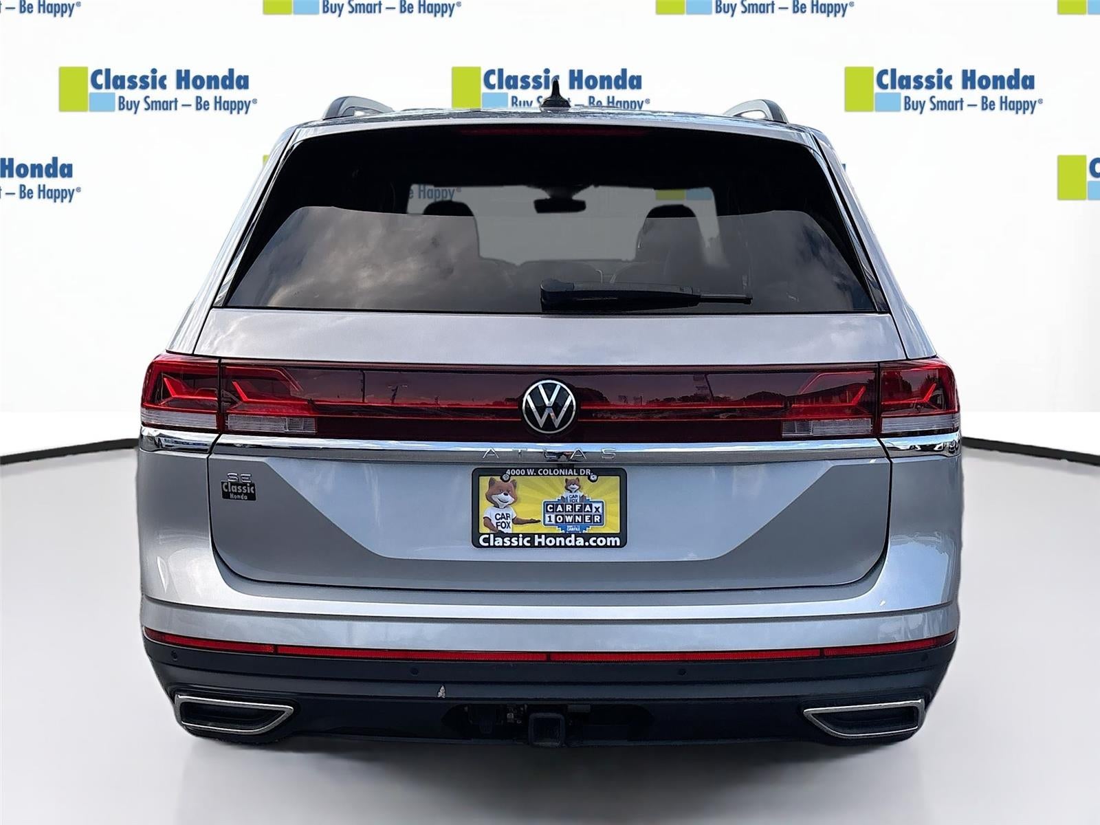 2025 Volkswagen Atlas 2.0T SE w/Technology