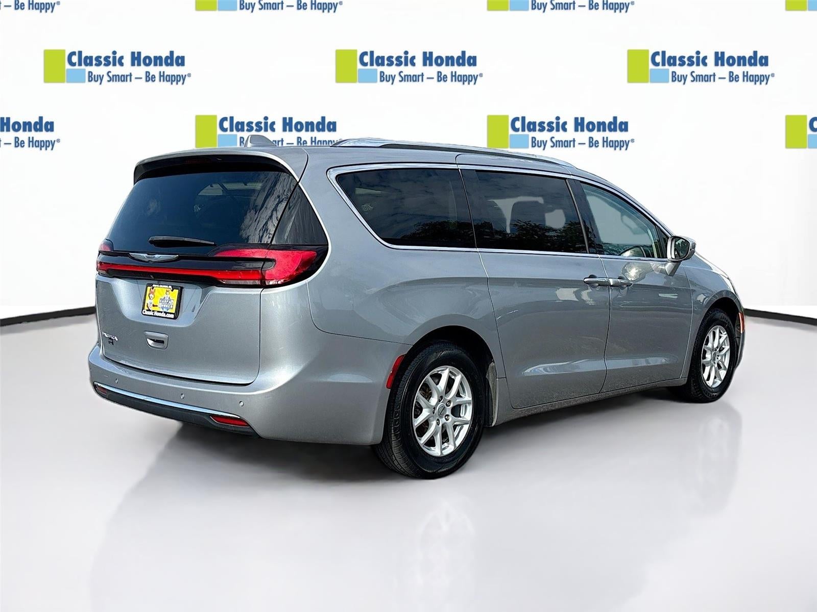 2021 Chrysler Pacifica Touring L
