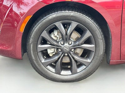 2019 Chrysler Pacifica Touring Plus