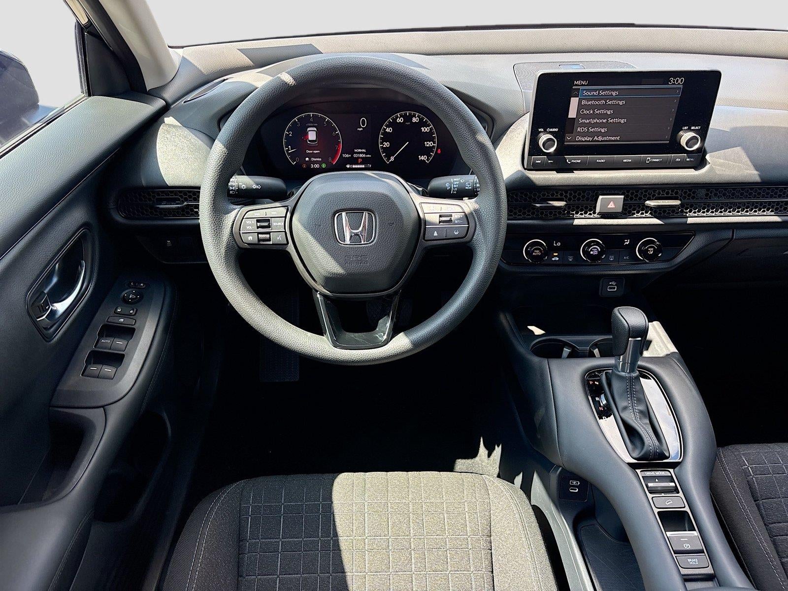 2025 Honda HR-V LX