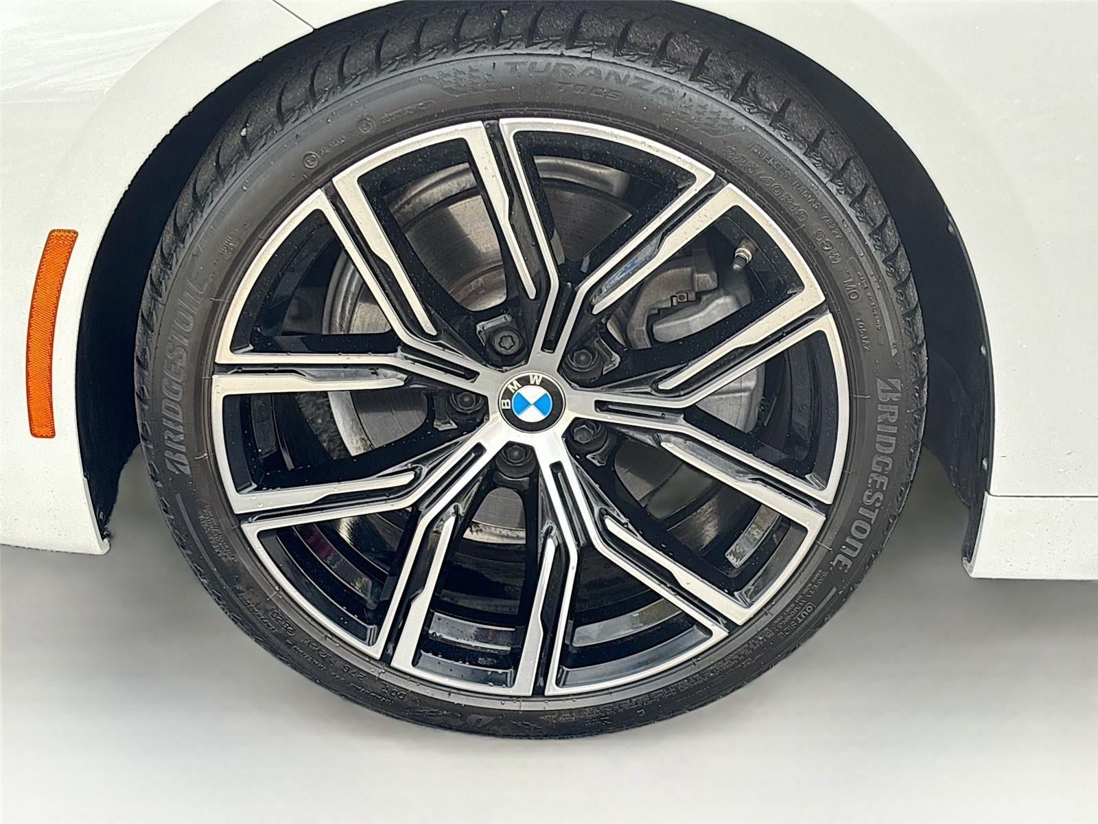 2024 BMW 2 Series 230i
