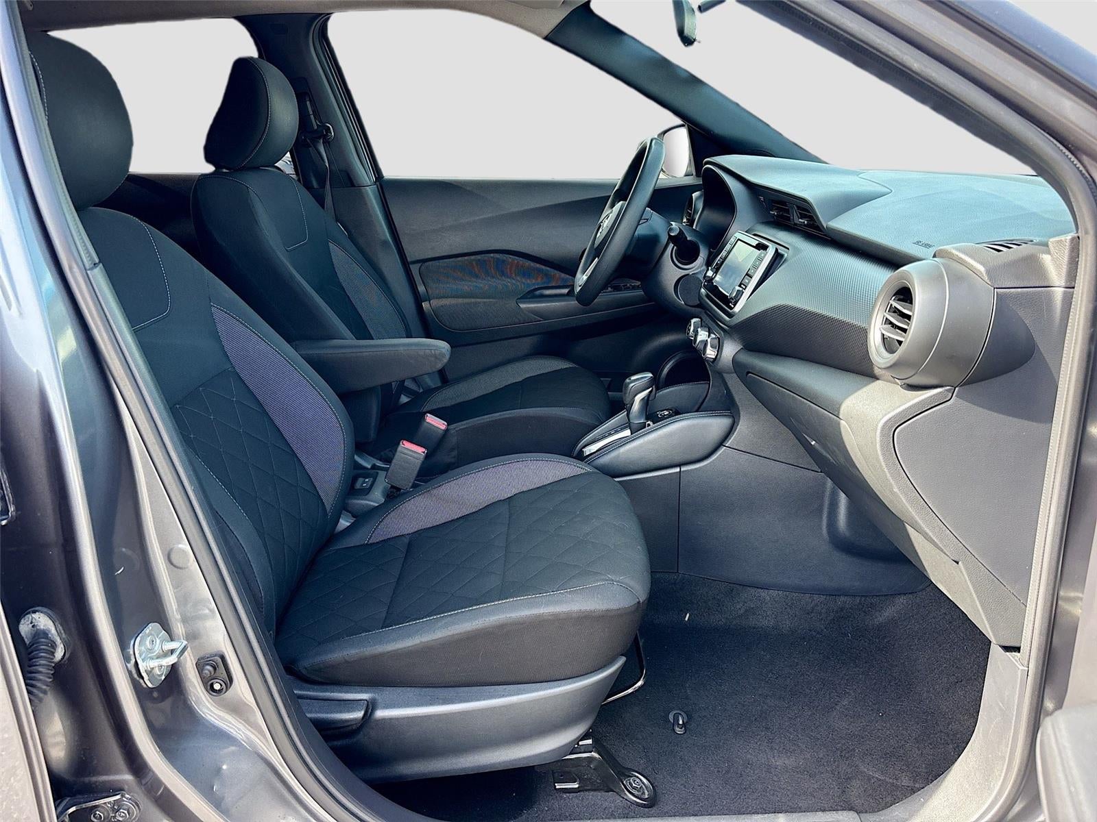 2019 Nissan Kicks S