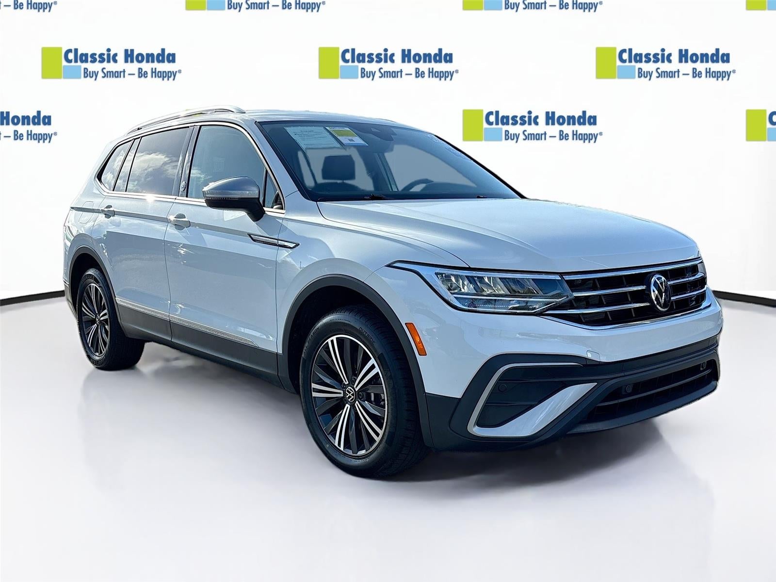 2024 Volkswagen TIGUAN WOLFSBURG Wolfsburg Edition