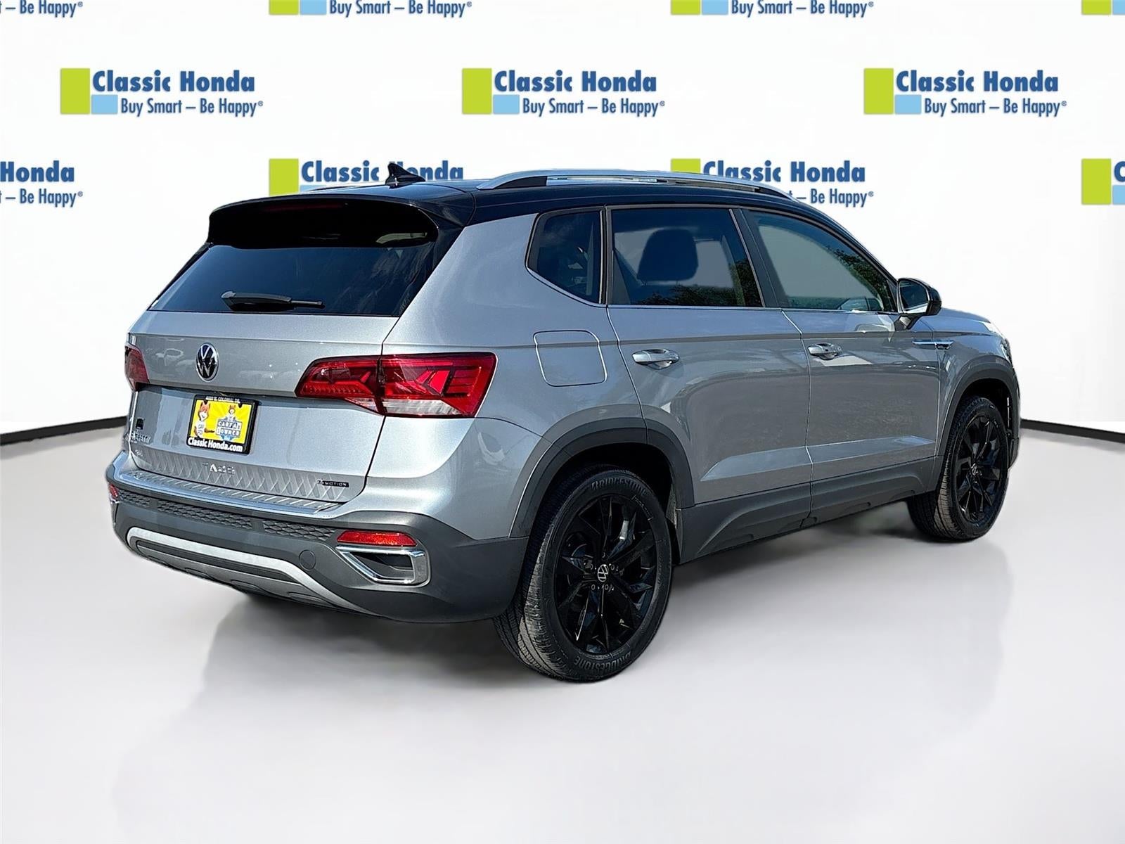 2023 Volkswagen Taos SE