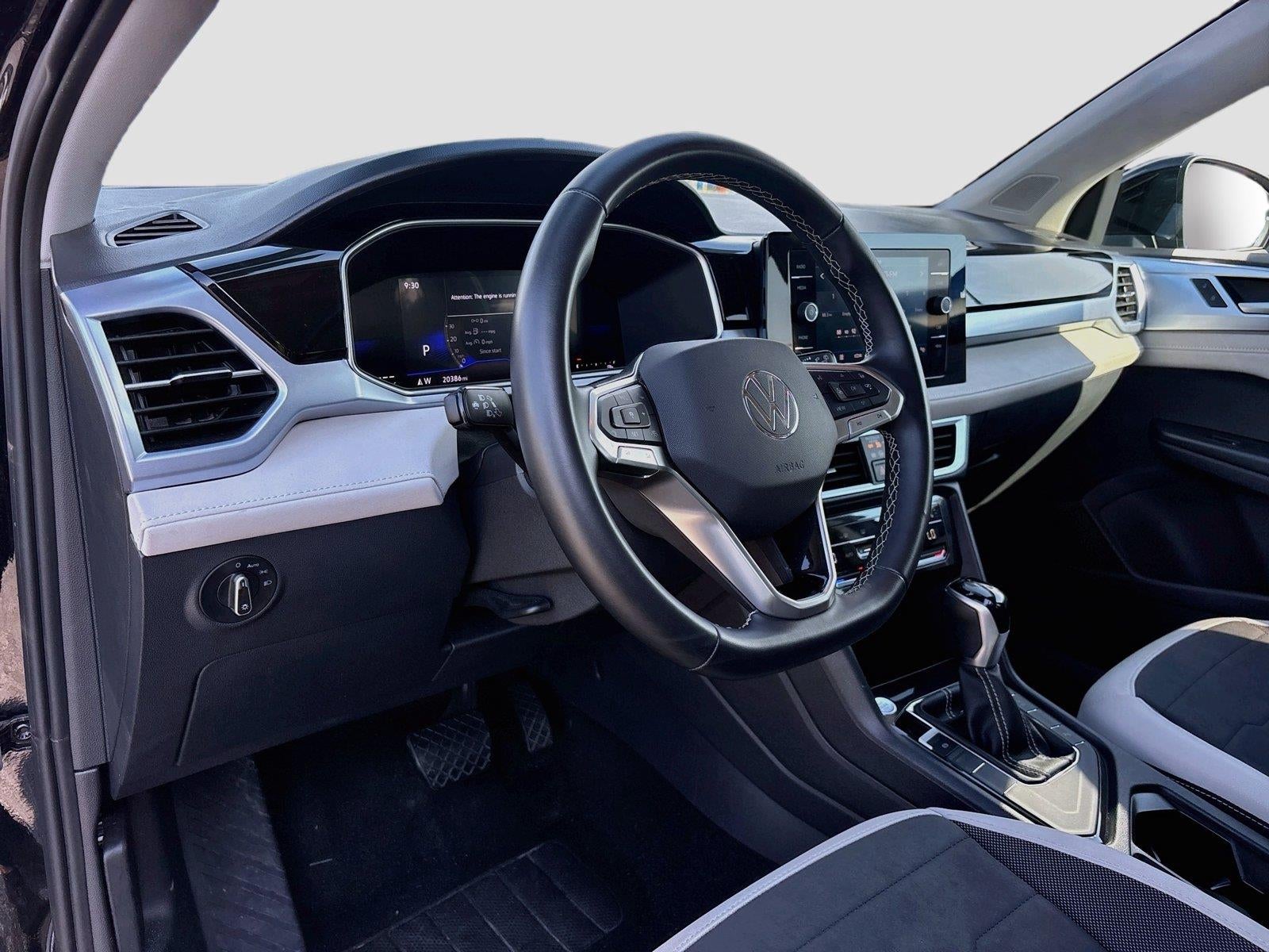 2026 Volkswagen Taos SE