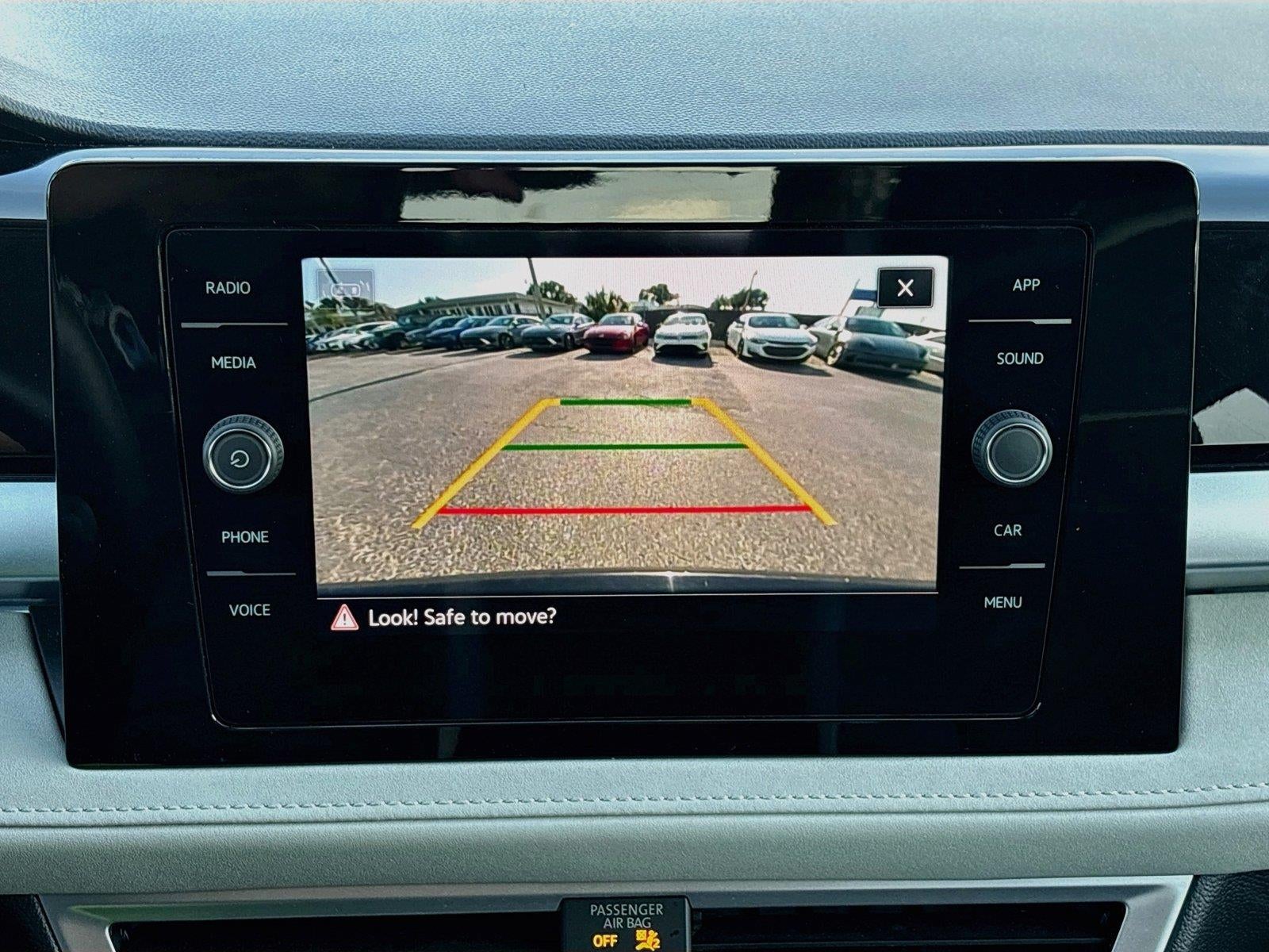 2026 Volkswagen Taos SE