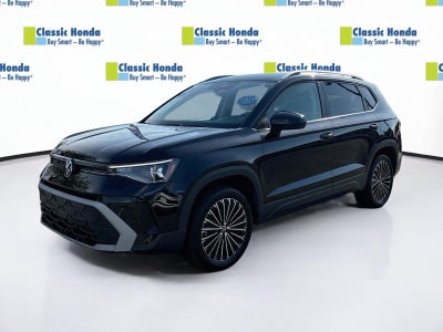 2026 Volkswagen Taos SE