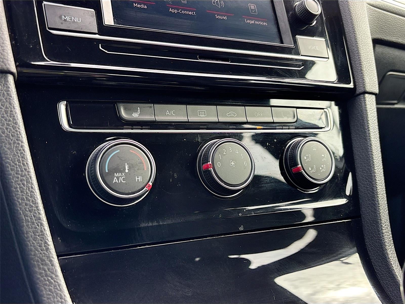 2020 Volkswagen Golf GTI S