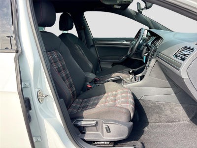 2020 Volkswagen Golf GTI S