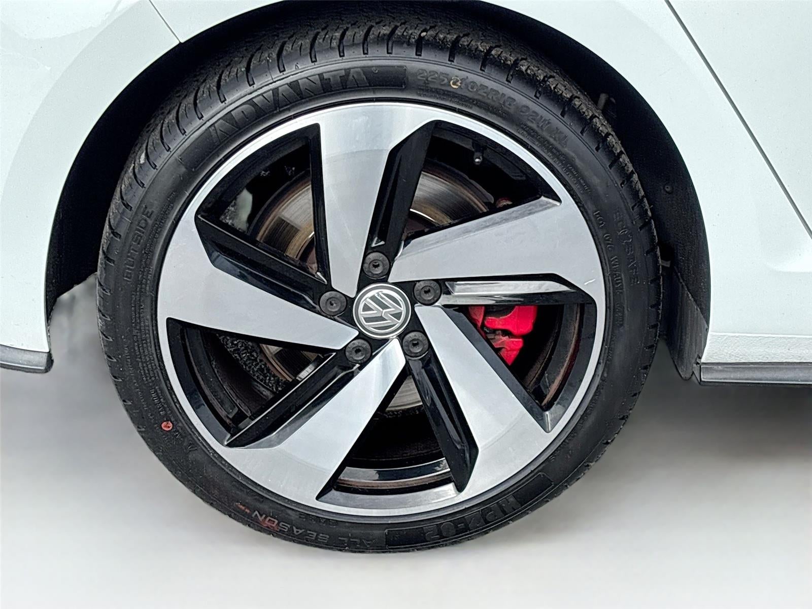 2020 Volkswagen Golf GTI S