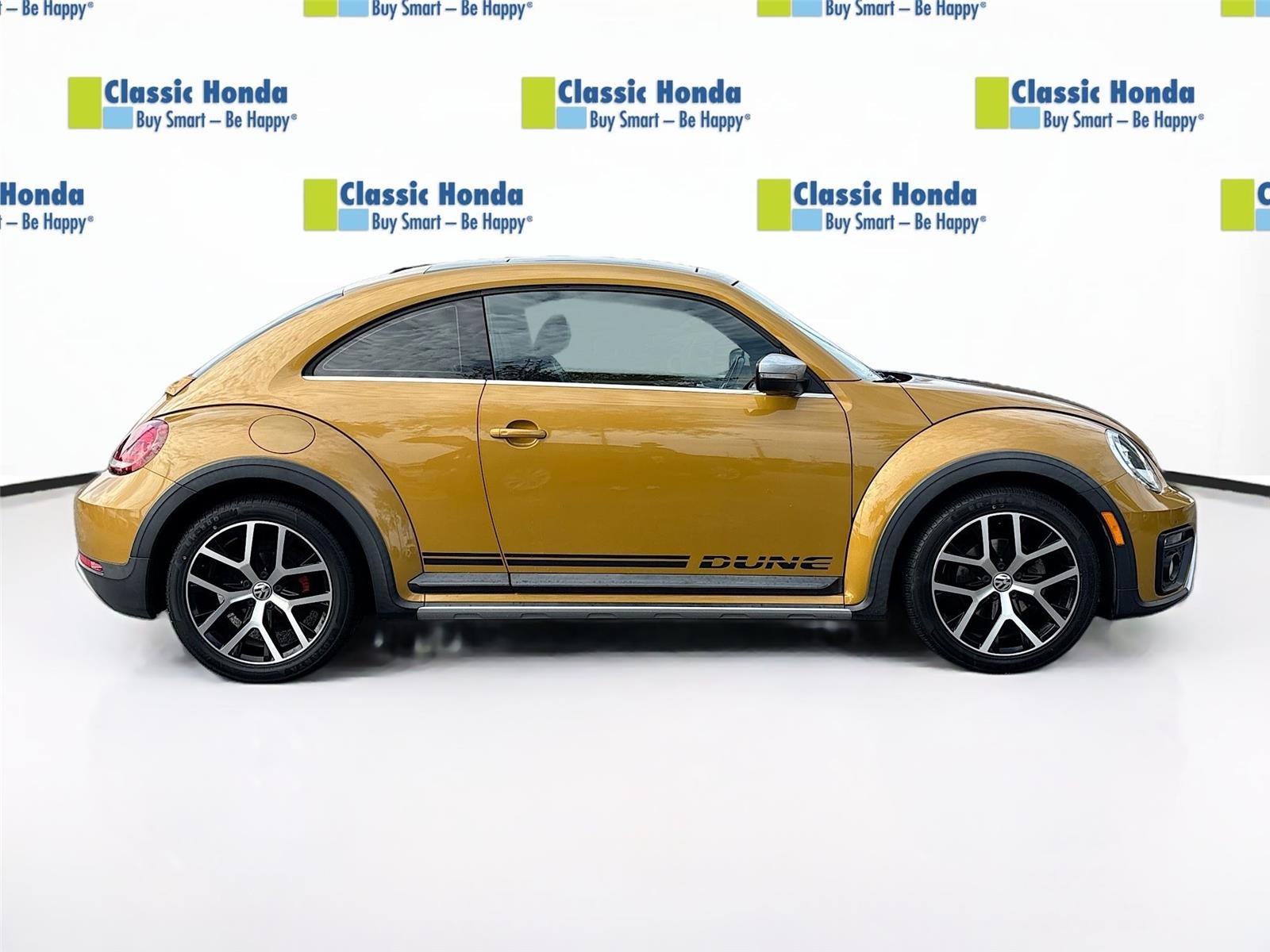 2017 Volkswagen Beetle 1.8T Dune