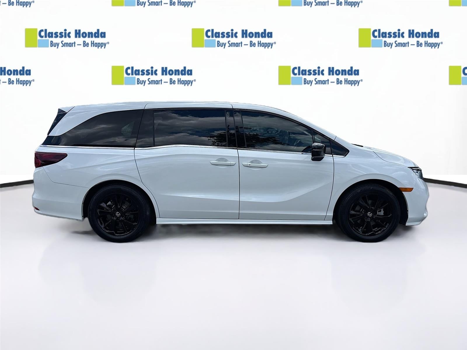 2024 Honda Odyssey Sport