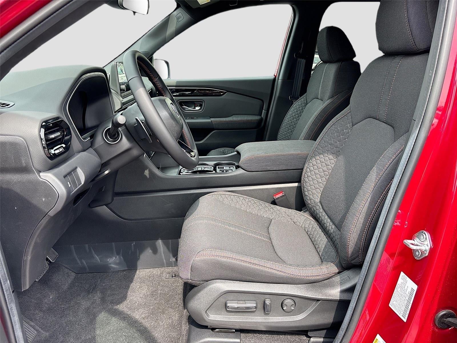 2025 Honda Pilot Sport