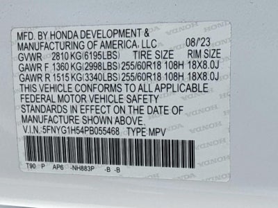 2023 Honda Pilot EX-L w/Rear Captain's Chairs