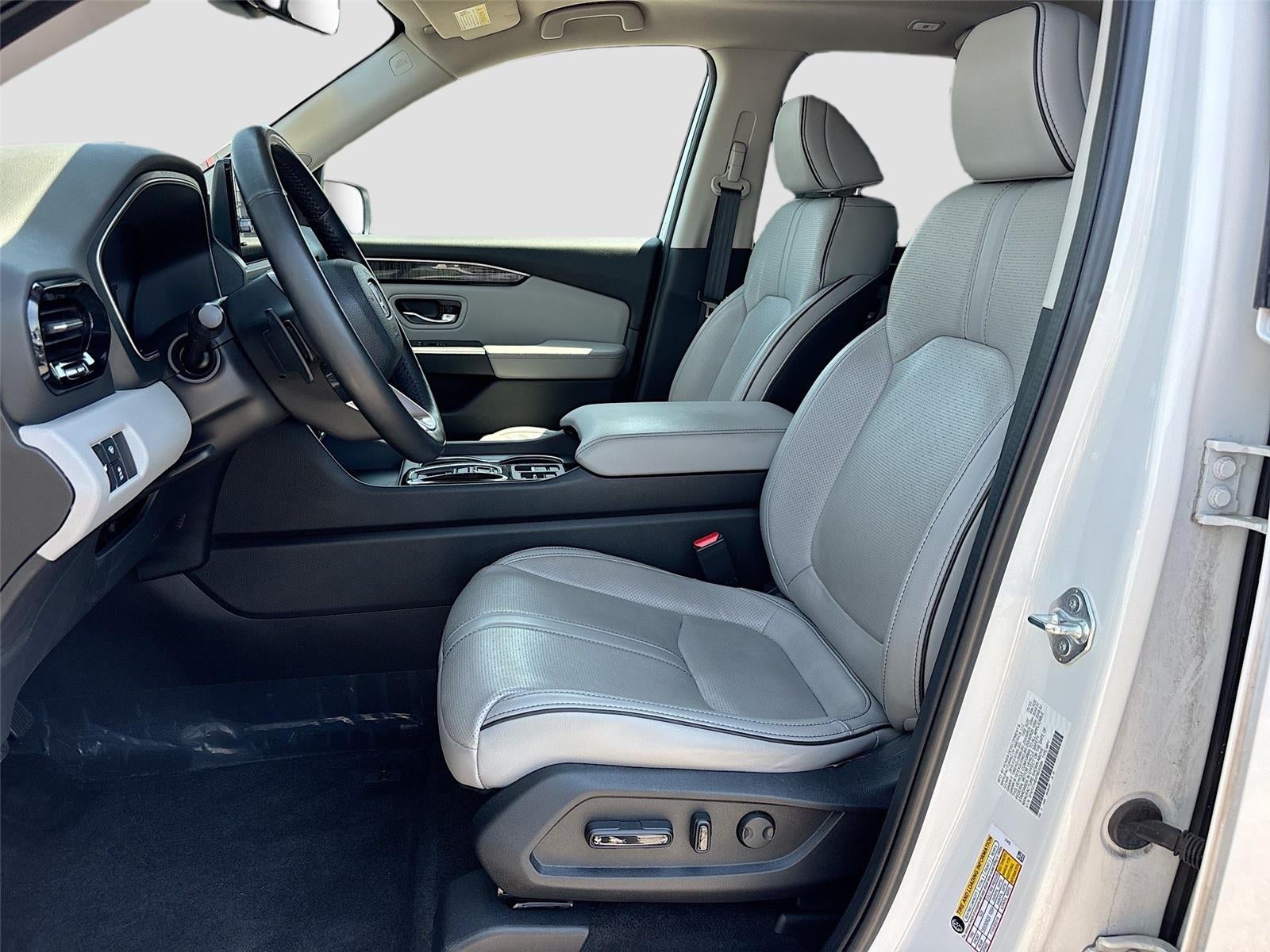 2023 Honda Pilot Elite