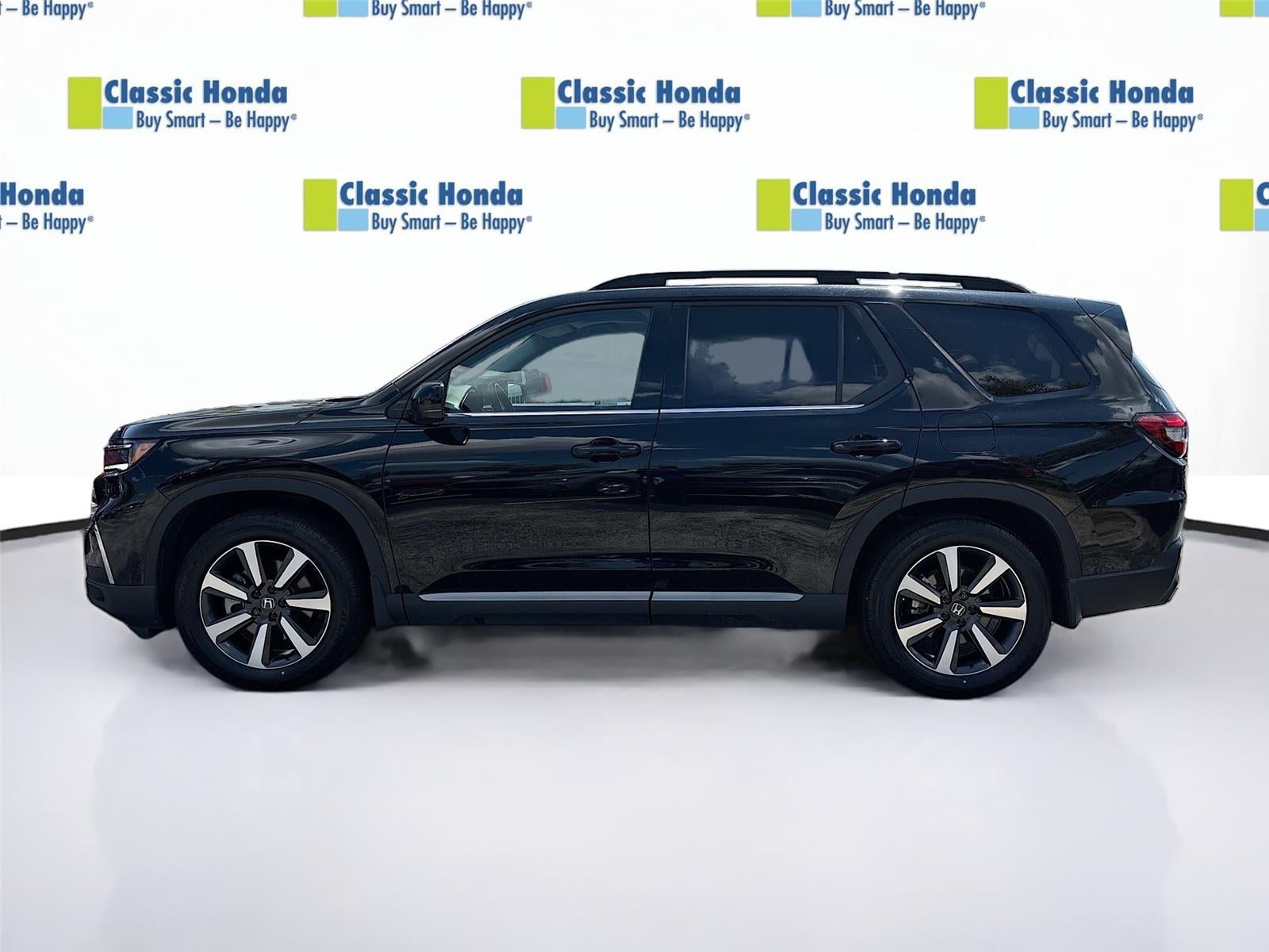 2024 Honda Pilot Touring