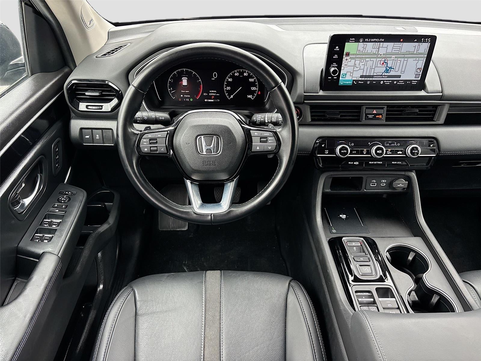 2025 Honda Pilot Touring