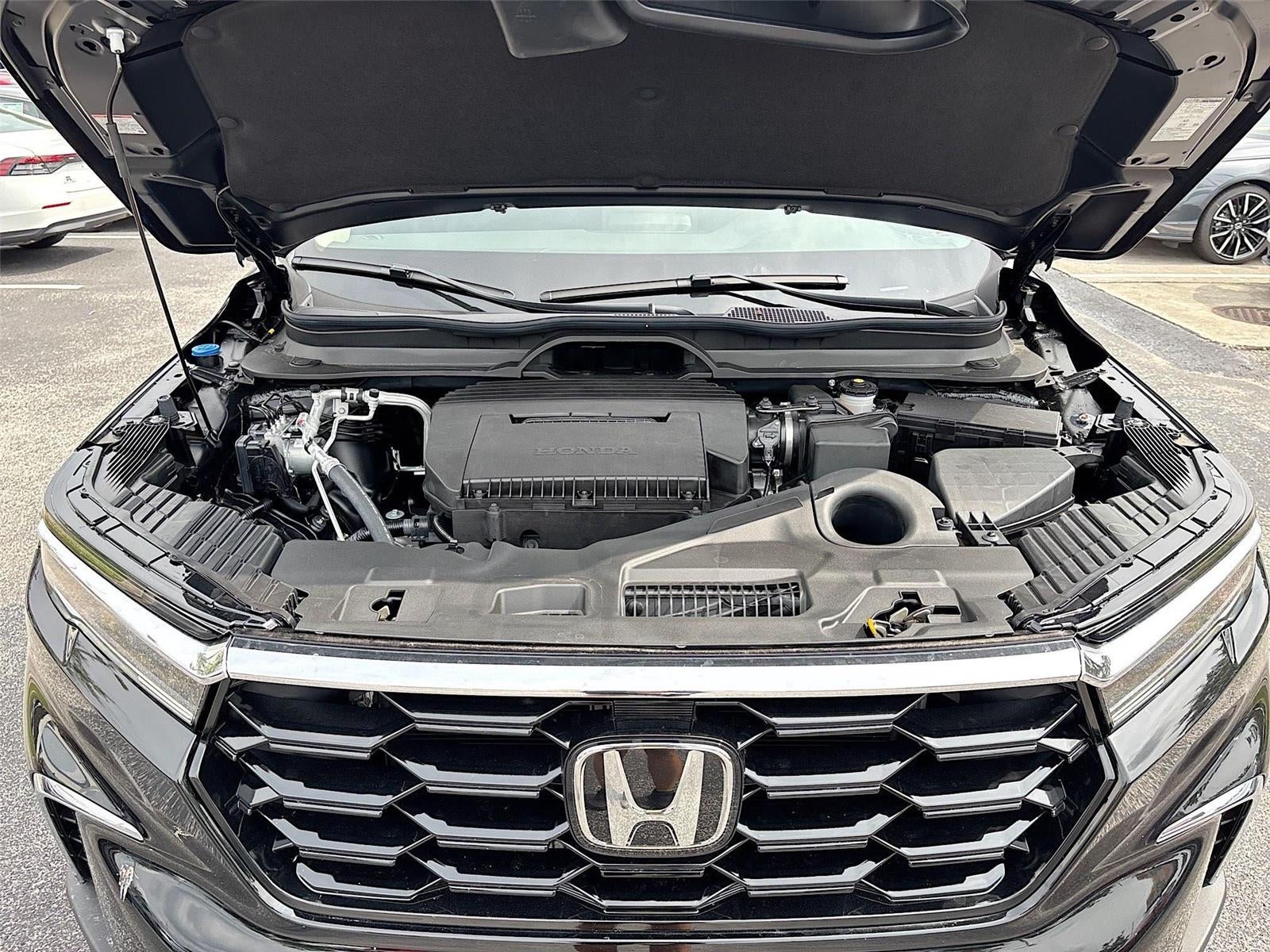 2025 Honda Pilot Touring