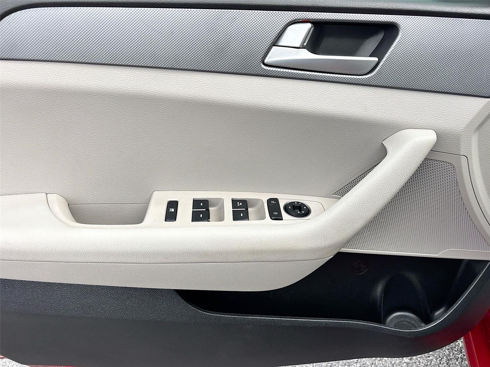 2017 Hyundai SONATA 2.4L
