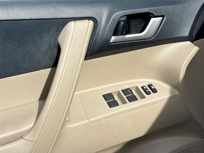 2013 Toyota Highlander Plus