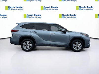 2021 Toyota Highlander LE