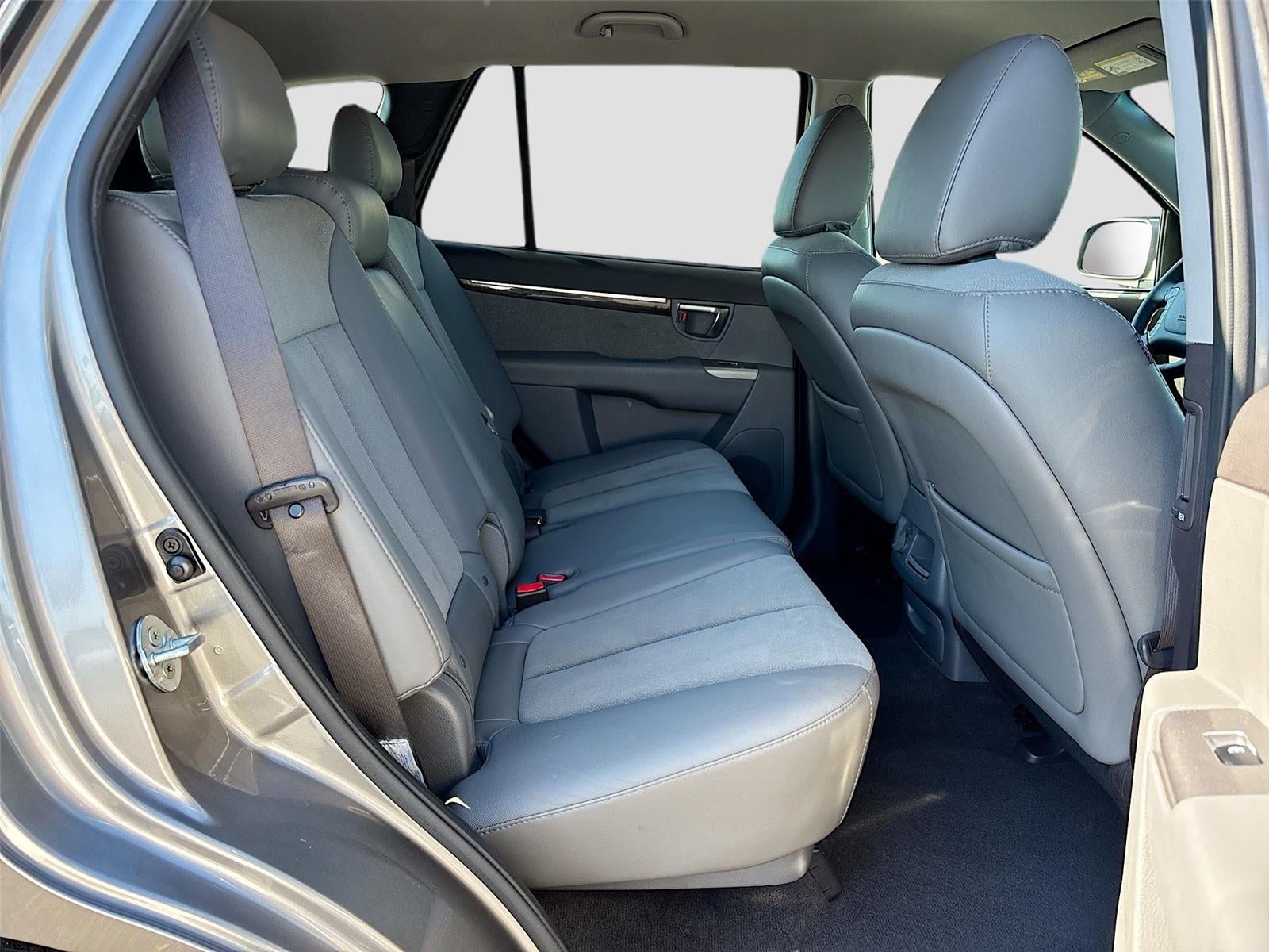 2012 Hyundai SANTA FE SE