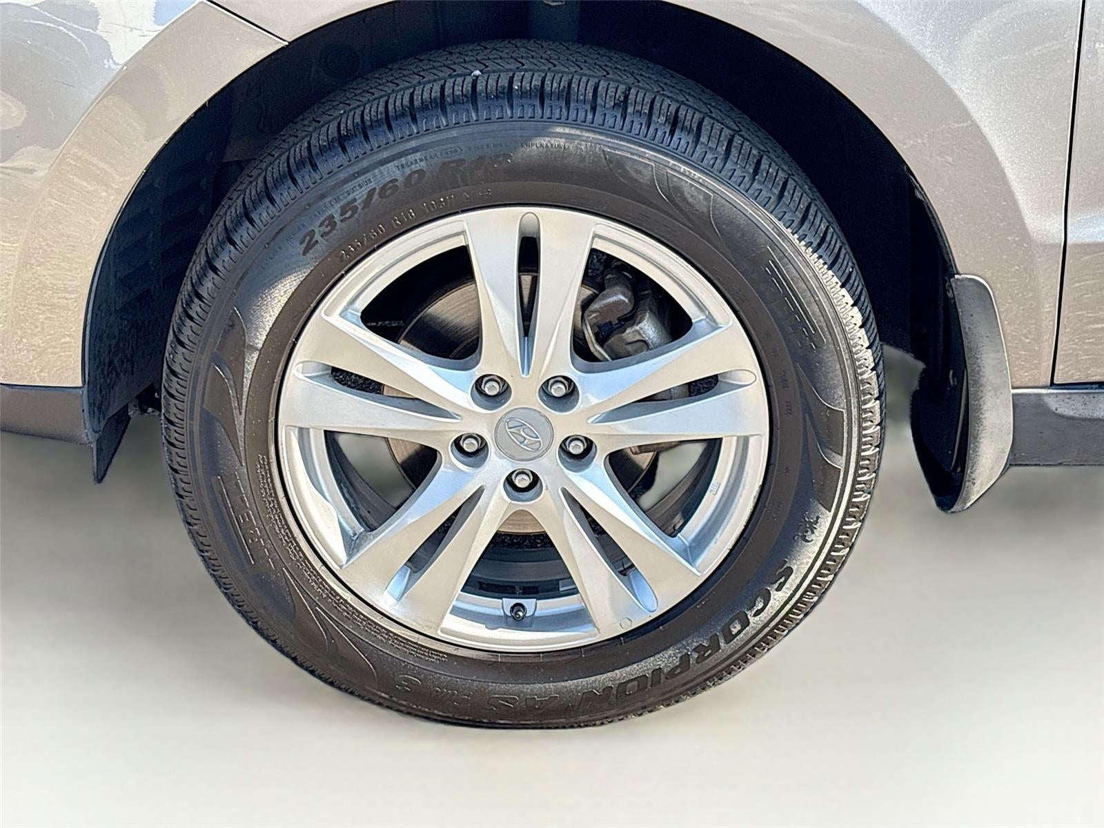 2012 Hyundai SANTA FE SE