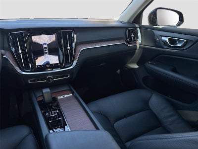 2024 Volvo S60 Plus Dark Theme