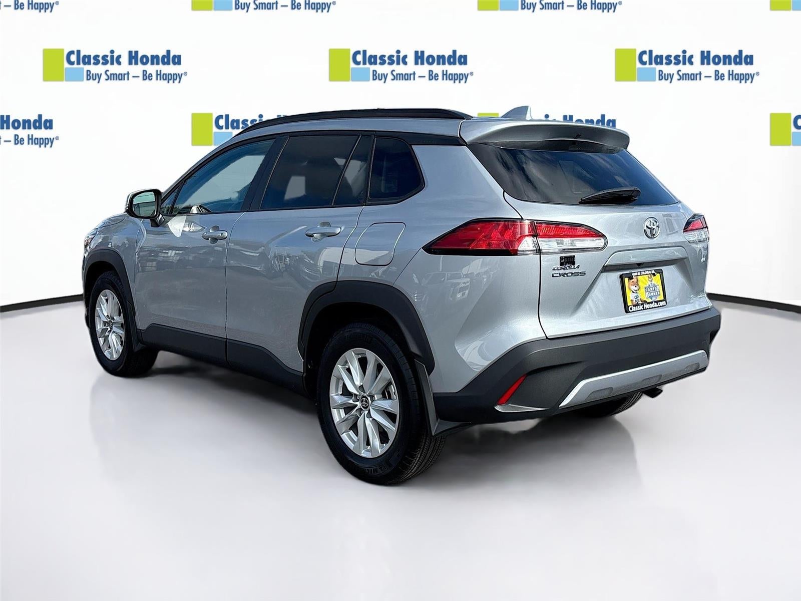 2024 Toyota Corolla Cross LE