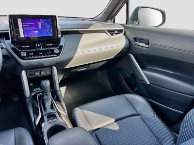 2025 Toyota Corolla Cross Hybrid XSE