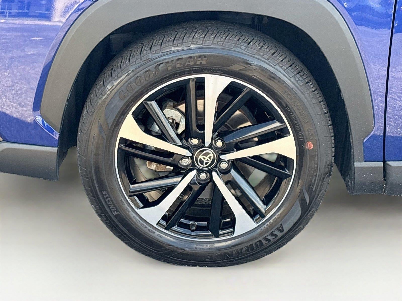 2025 Toyota Corolla Cross Hybrid XSE