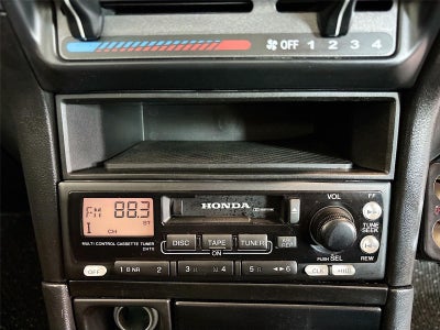 1998 Honda INTEGRA Base