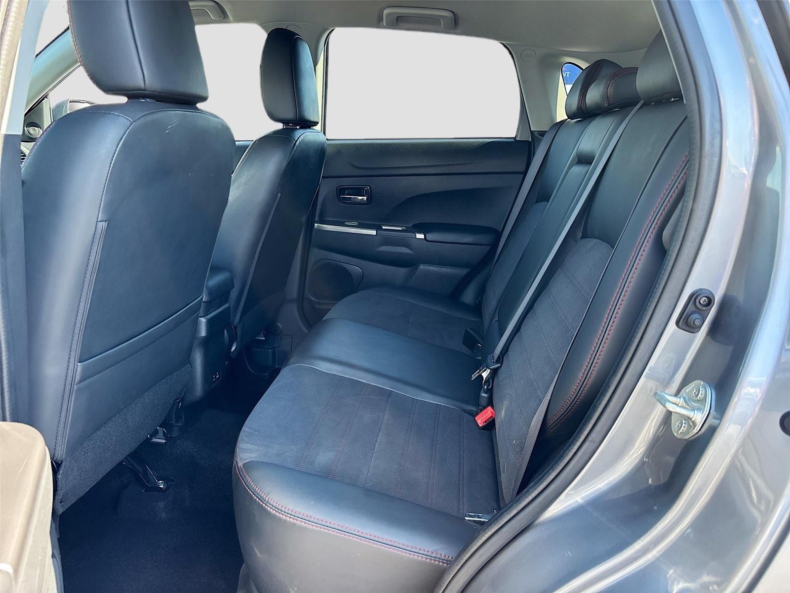 2024 Mitsubishi Outlander Sport SE