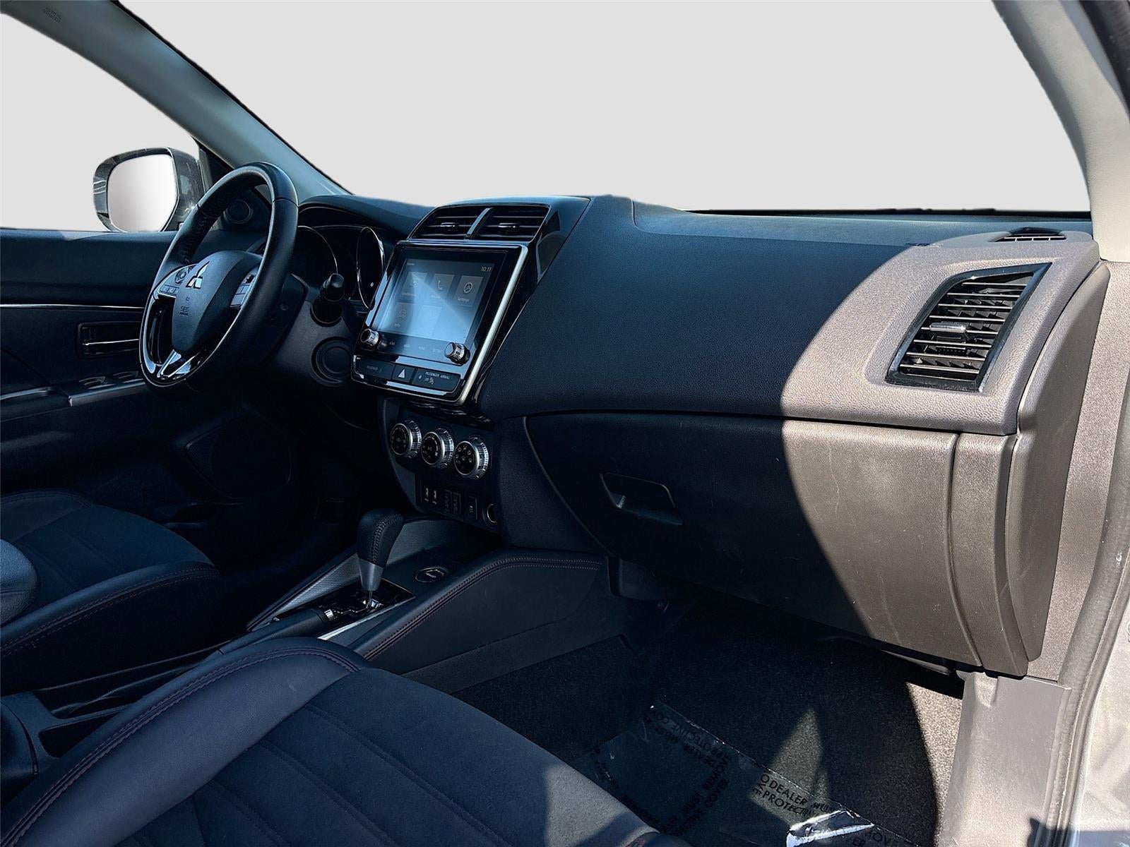 2024 Mitsubishi Outlander Sport SE